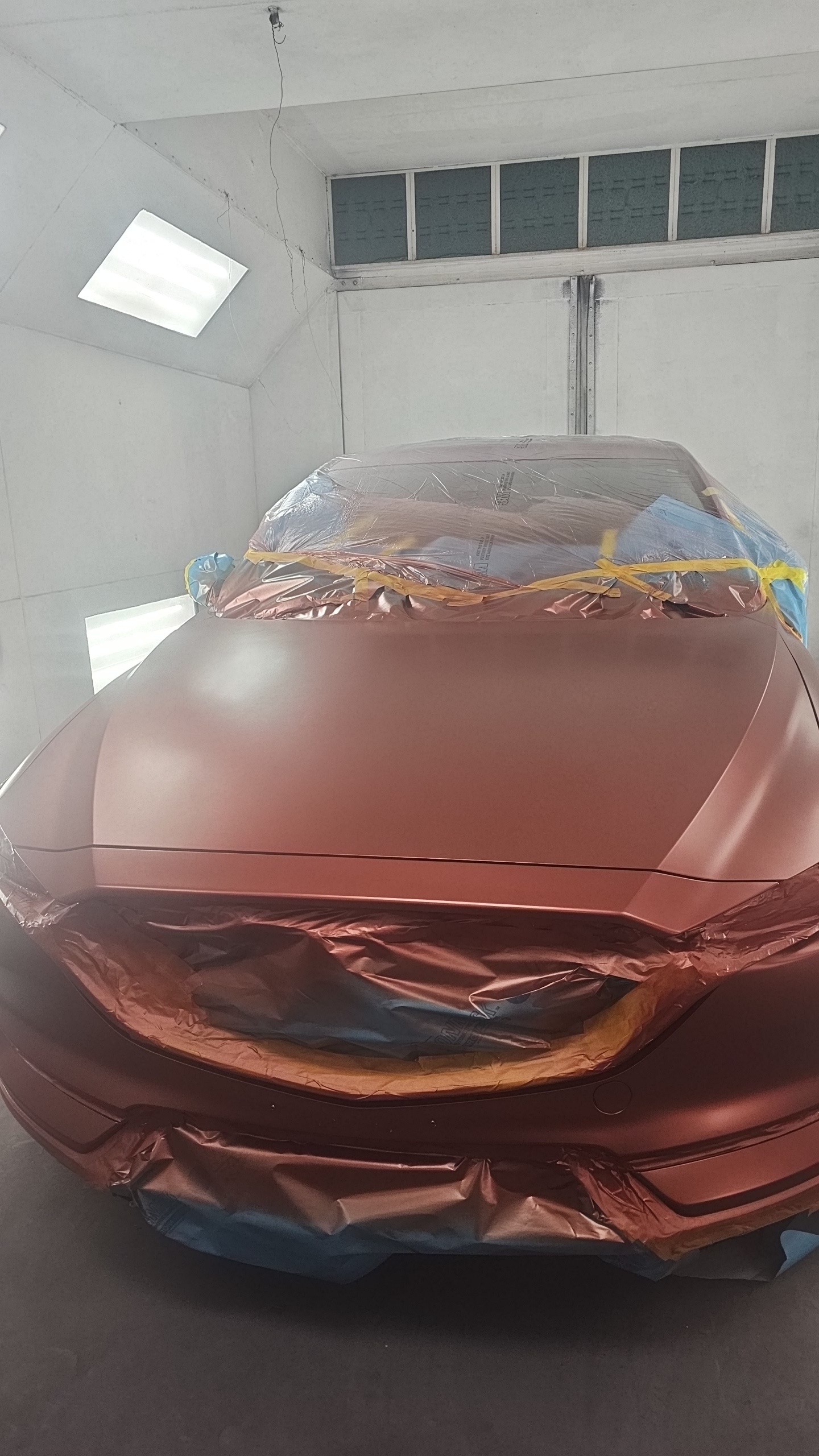 Finished vehicle